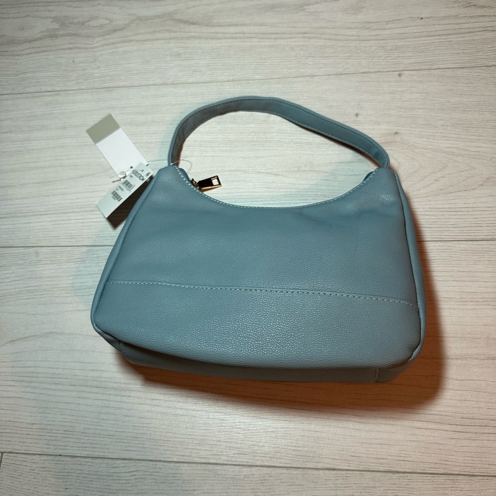 New BP shoulder purse- blue